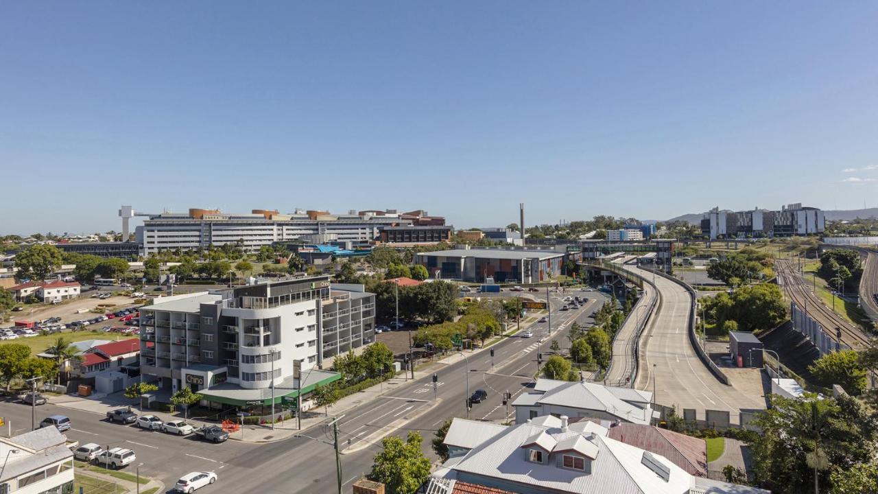 Oaks Woolloongabba